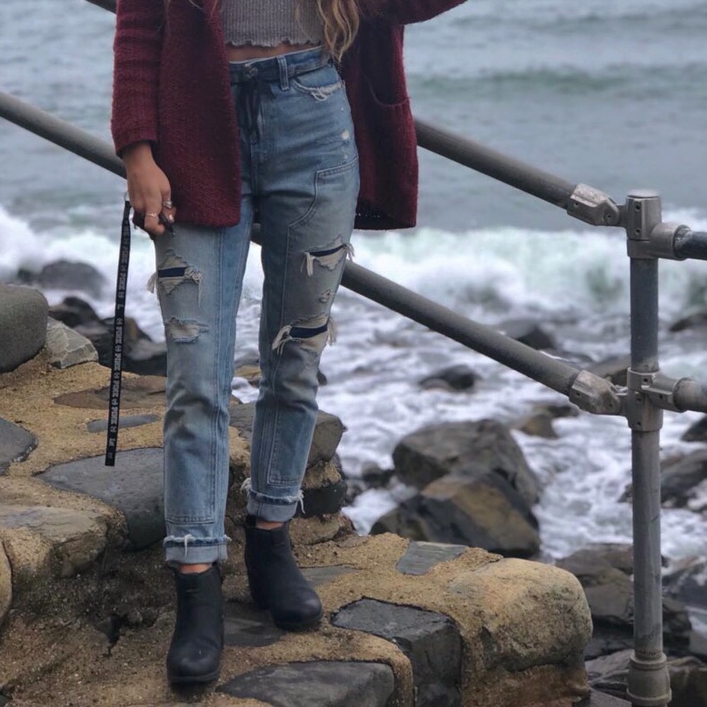 Destressed high rise boyfriend jeans